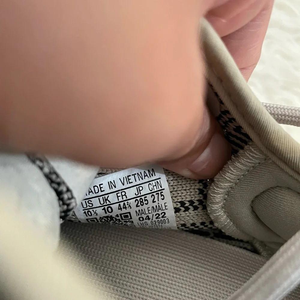 Adidas Yeezy Boost 350 V2